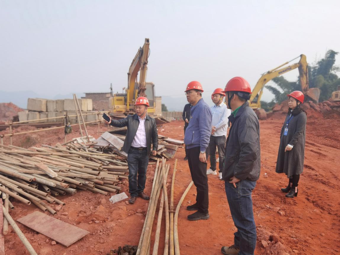 集團(tuán)公司黨委委員、副總經(jīng)理任大慶督查指導(dǎo)高捷水廠在建工程