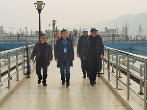 市國資委領導到清源水務集團慰問優(yōu)秀人才、困難黨員并開展節(jié)前安全檢查