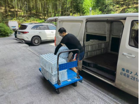 “熱”愛(ài)無(wú)聲 匠心滾燙——投資公司多措并舉確保夏季各項(xiàng)業(yè)務(wù)安全開(kāi)展