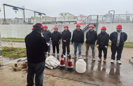 興文運營項目部開展化學(xué)品泄漏應(yīng)急演練